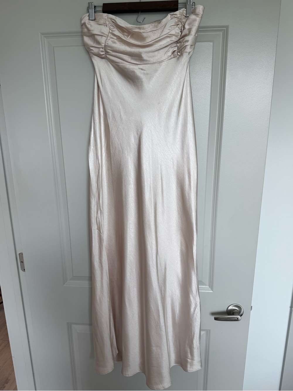 Selfie Leslie Moon Song Strapless Laced Back Satin Dress - Champagne/Blush